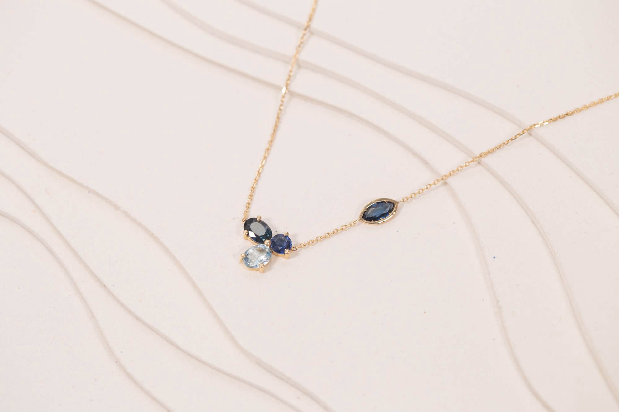 Collier Rivière Saphirs Aigue-Marine