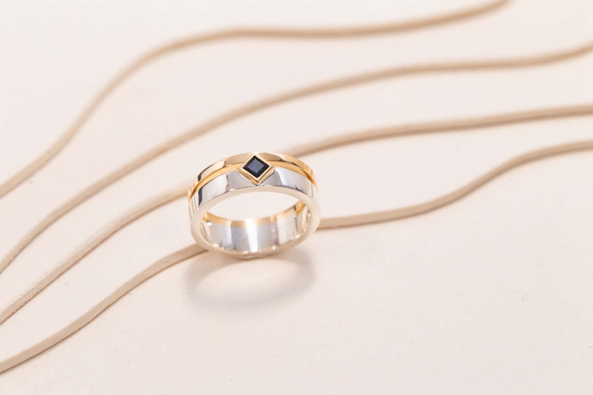 Bague Sérac Double Saphir Bleu Carré