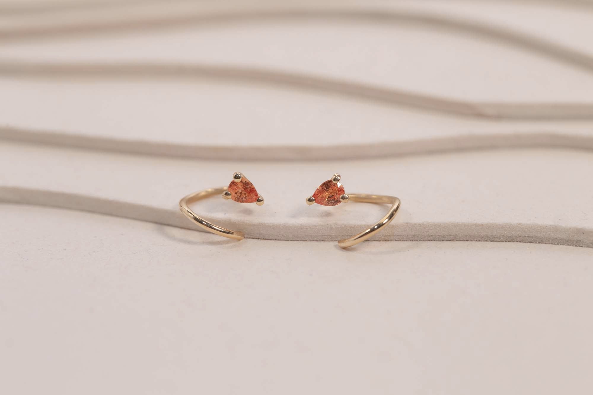 Boucle d'oreille Piton Double Saphir Orange